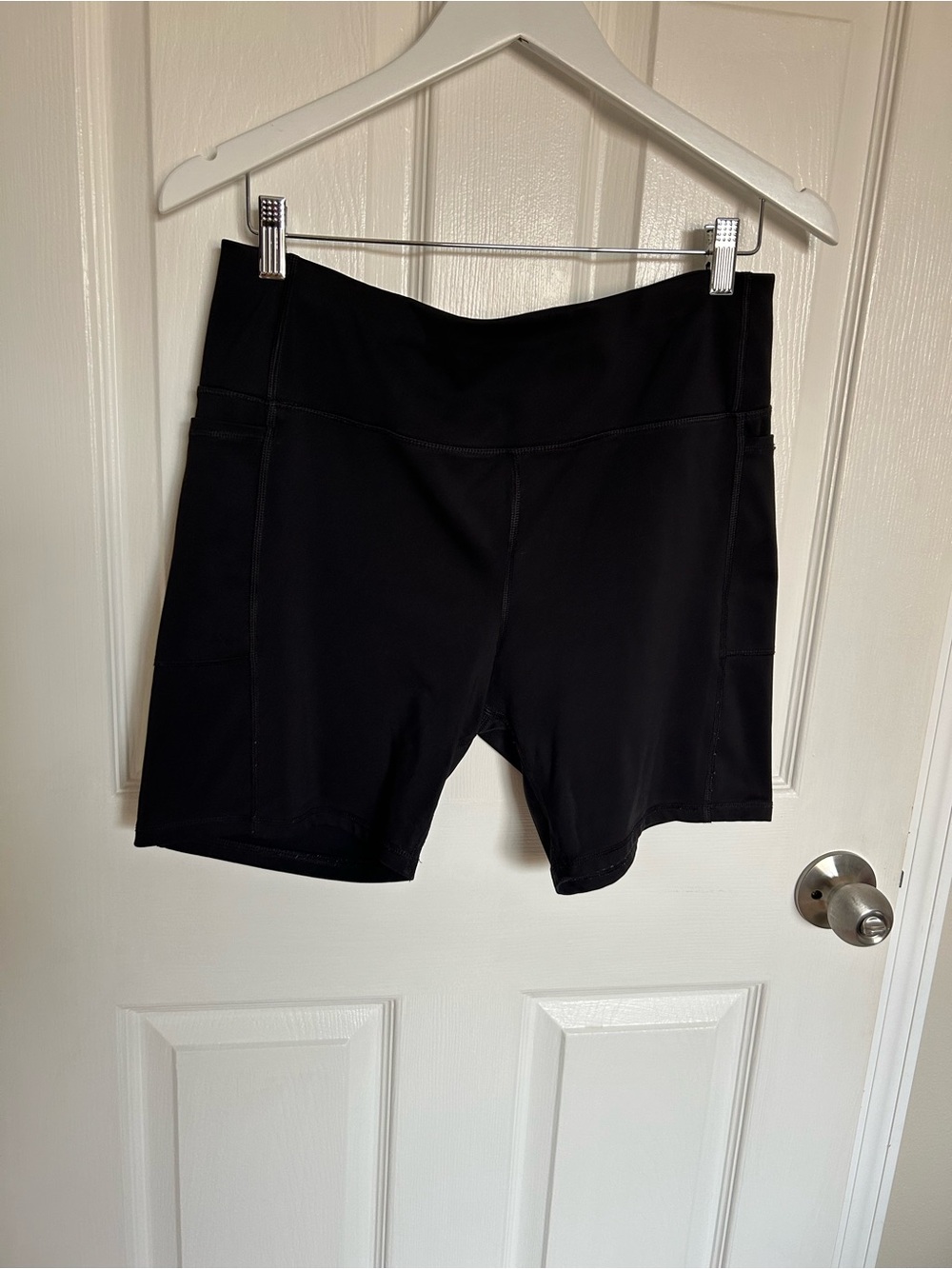 Athletic Works Black High-Rise Bike Shorts with Side Pockets